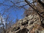 19 Tratto attrezzato su rocce